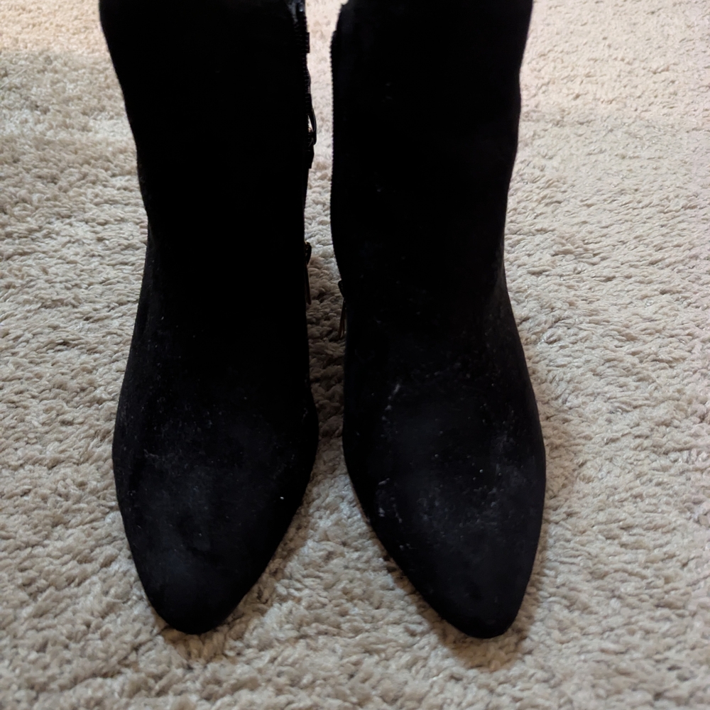 Elegant Black Women's Boots